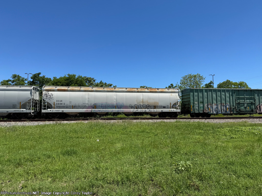 ECUX 880413